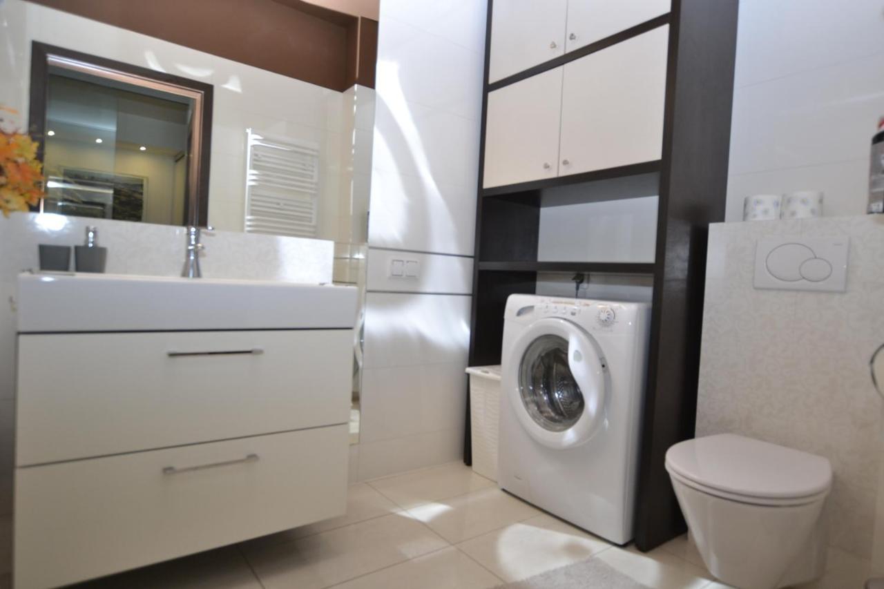 Apartament Bursztynowy Z Garazem -Centrum Gliwic Gliwice Eksteriør billede